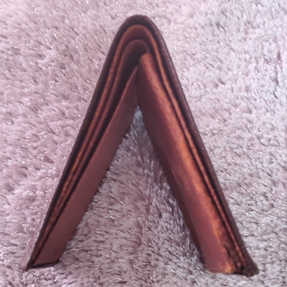 LV wallet - Picture 5 of 13